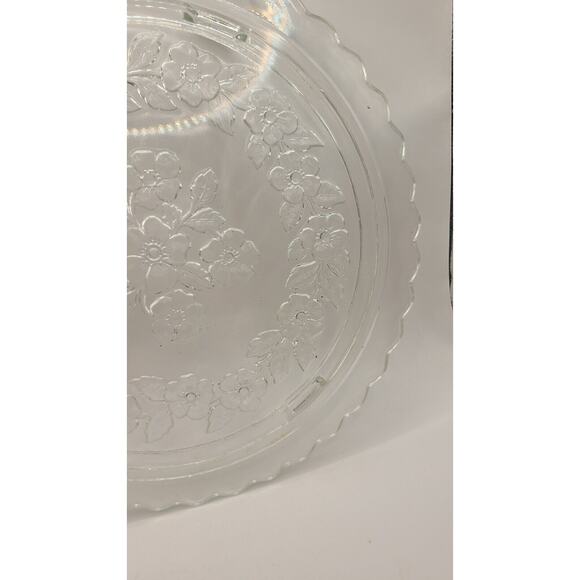 Vintage Apple Blossom Sovereign House Footed Cake Plate with Scalloped Edge - Picture 3 of 4